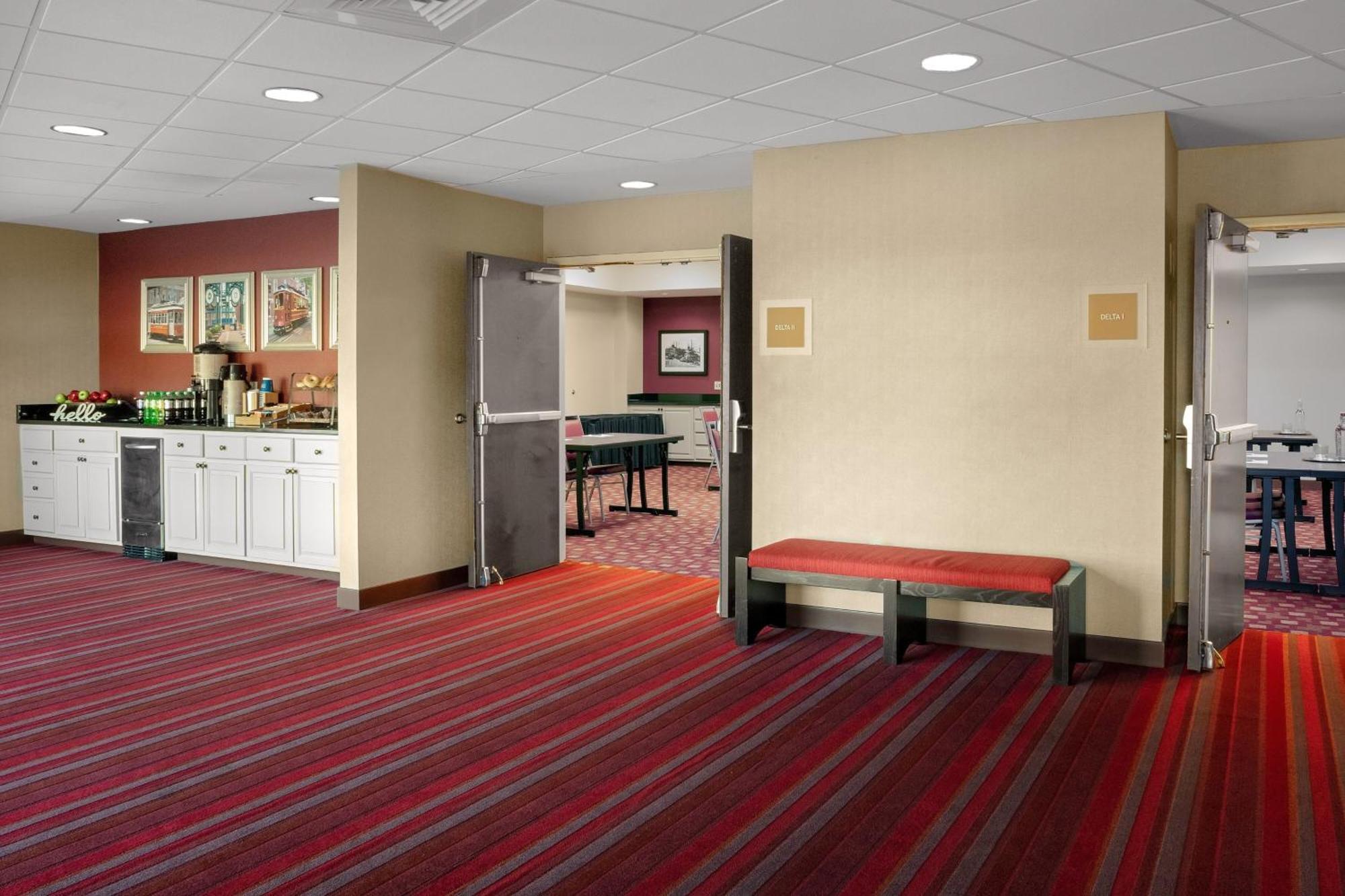 Four Points By Sheraton Memphis East Exterior photo